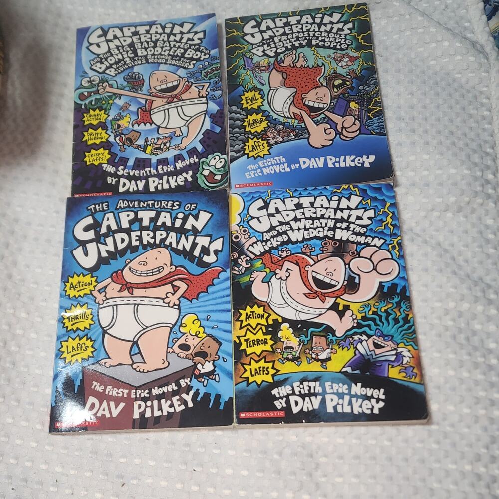 CAPTAIN UNDERPANTS EUC SET OF 4 BOOKS